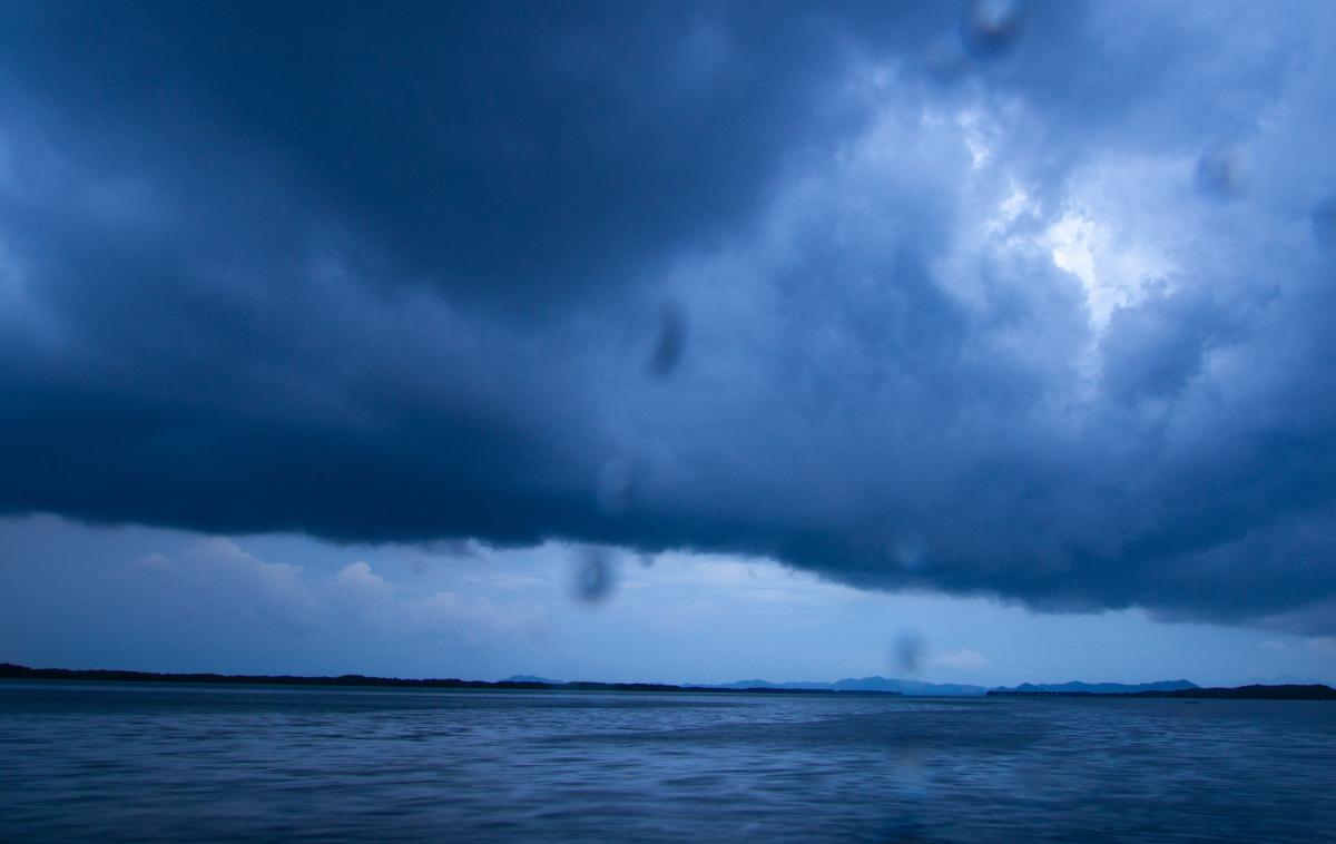 Nevihta, morje, ocean, orkan | Foto Thinkstock