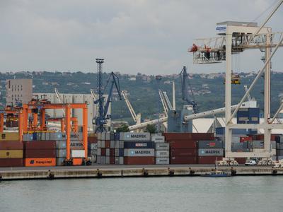 Nekdanji nadzorniki Luke Koper neuspešni: plačati bodo morali 16-milijonsko odškodnino