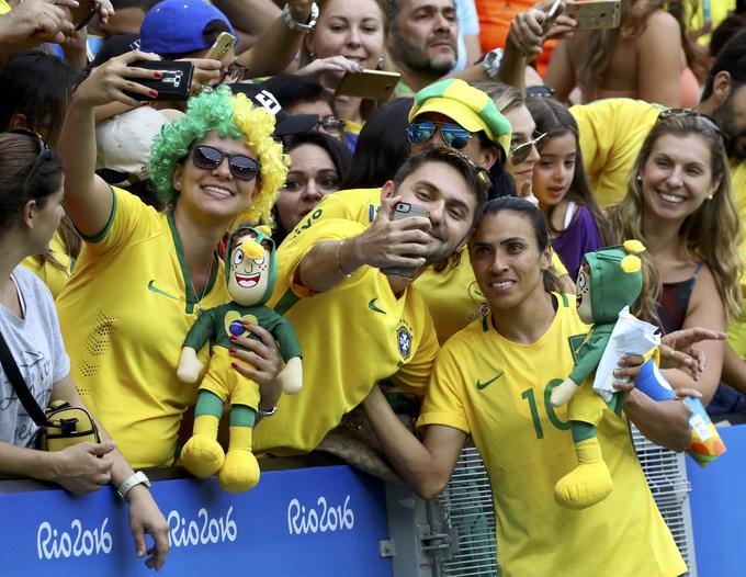 Brazilska nogometna zvezdnica Marta je turnir zapustila na nehvaležnem četrtem mestu. | Foto: Reuters