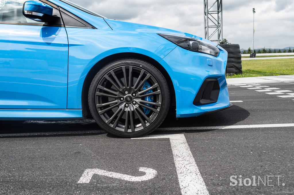 Ford focus RS - reportaža vožnje Siolovih bralcev