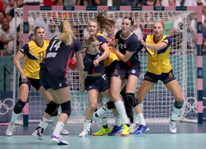 Švedinje so v prvem krogu z 32:28 premagale Norveško. | Foto: Reuters