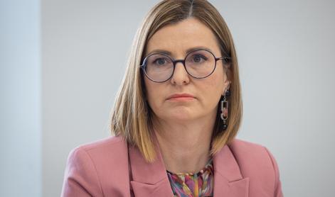 Odstopila direktorica Agencije za varnost prometa Simona Felser