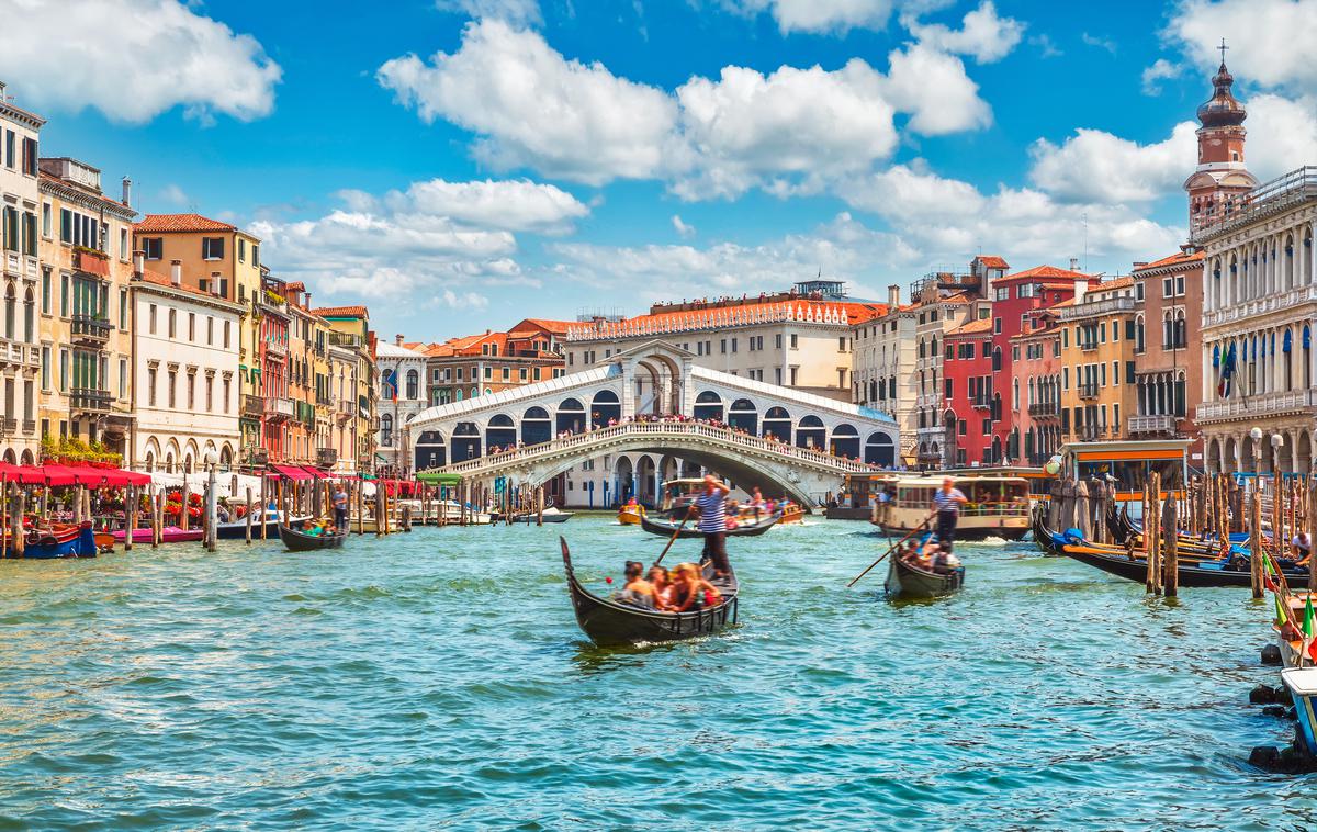 Benetke | Datume za plačilo vstopnine so določili, ker so to dnevi, ko so Benetke še posebej polne obiskovalcev. | Foto Shutterstock