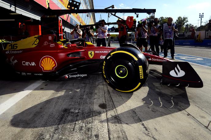 Monza Charles Leclerc Ferrari | Charles Leclerc je odpeljal najboljši čas sobotnih kvalifikacij. | Foto Reuters