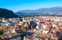 Če boste Bolzano obiskali skupaj s psom, bi lahko zanj plačali takso
