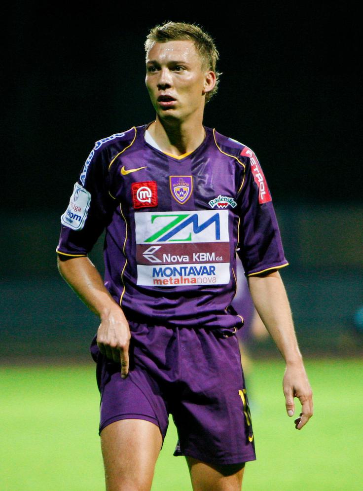V NK Maribor je prišel iz matičnega kluba Maribor Tezno s 16 leti. Tako je začel kariero v istem klubu kot desetletje pred njim legendarni someščan Zlatko Zahović. | Foto: Vid Ponikvar