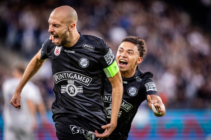 Takole se je Jon Gorenc Stanković veselil zadetka v mreži škotskega kluba Hearts. | Foto: Guliverimage