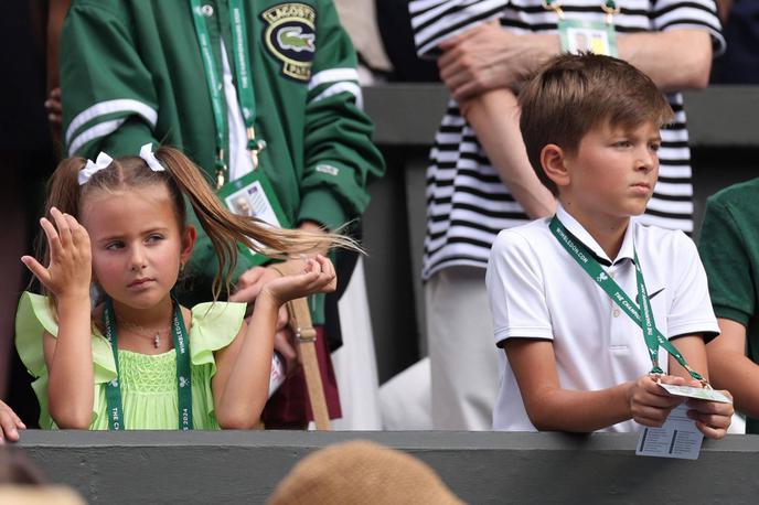 Tara Đoković, Stefan Đoković | Stefan in Tara sta še vedno brez svojih mobilnih telefonov. Tako želita njuna starša, Novak in Jelena. | Foto Guliverimage