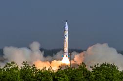 Kitajski start-up v vesolje poslal raketo