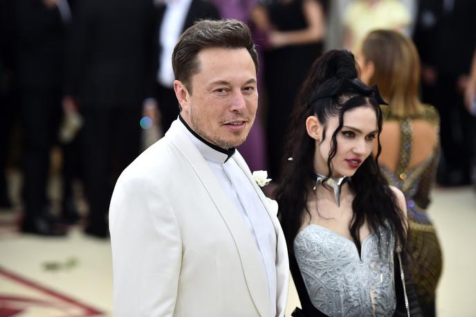 Elon Musk, Grimes | Elon Musk in Grimes sta razmerje potrdila pred dvema letoma, ko sta se skupaj udeležila dogodka Met Gala v New Yorku. | Foto Getty Images