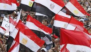 Na protestih v Egiptu tudi smrtne žrtve