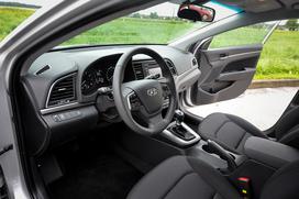 Hyundai elantra in santa fe - domača predstavitev