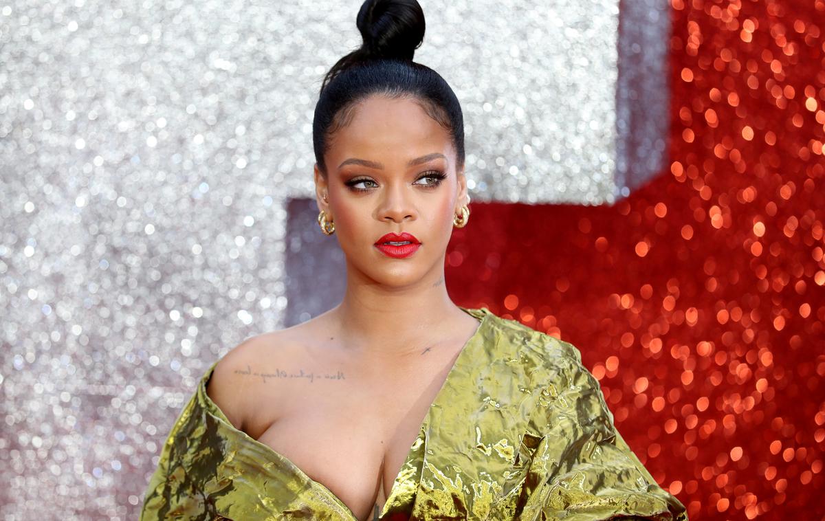 Rihanna | Rihanna je organizatorje Superbowla po neuradnih informacijah zavrnila, ker želi izraziti solidarnost s temnopoltimi igralci lige NFL, ki opozarjajo na rasizem. | Foto Reuters