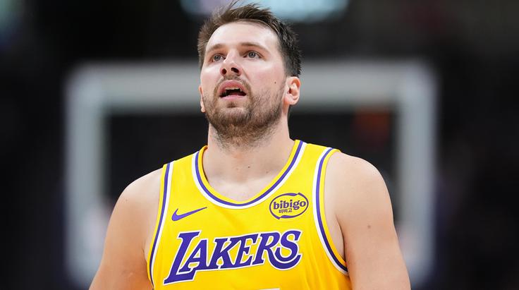 Luka Dončić še nekaj časa ne bo mogel pomagati ekipi. | Foto: Guliverimage