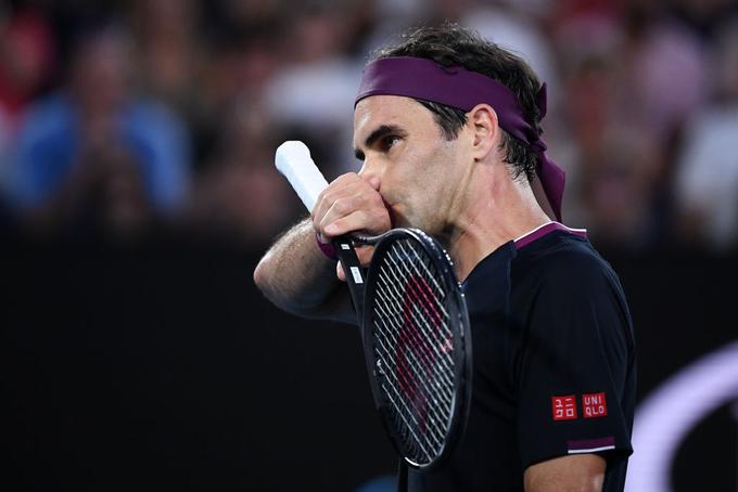 Roger Federer je zapravil kar nekaj priložnosti, da bi osvojil prvi niz. | Foto: Gulliver/Getty Images