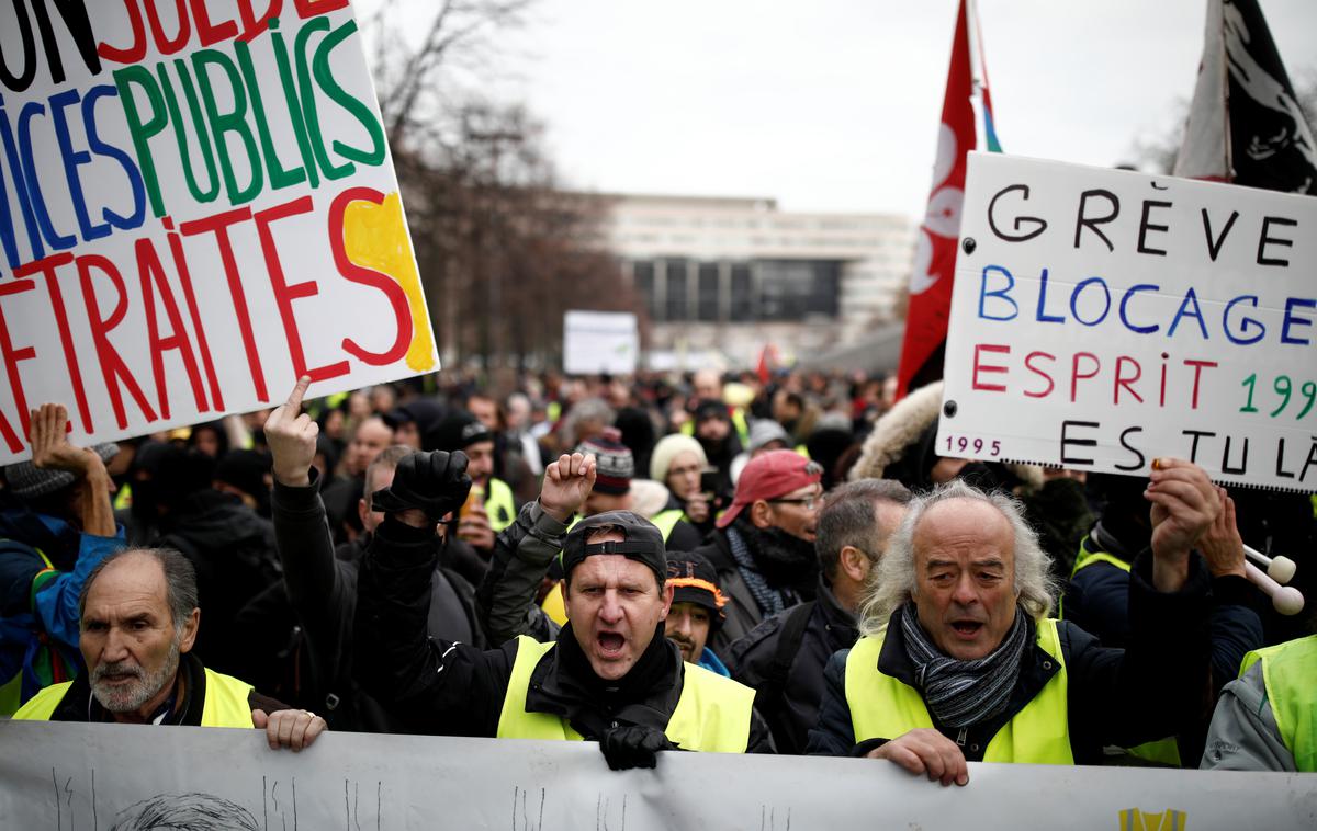 Protesti v Franciji | V Franciji se nadaljuje stavka proti pokojninski reformi. | Foto Reuters