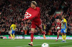 Isak zabil prvega za Liverpool, nato je rdeče reševal Ekitike