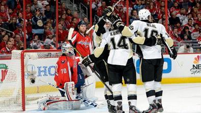 Kunitz s ''hat-trickom'' pokopal tekmece iz Washingtona