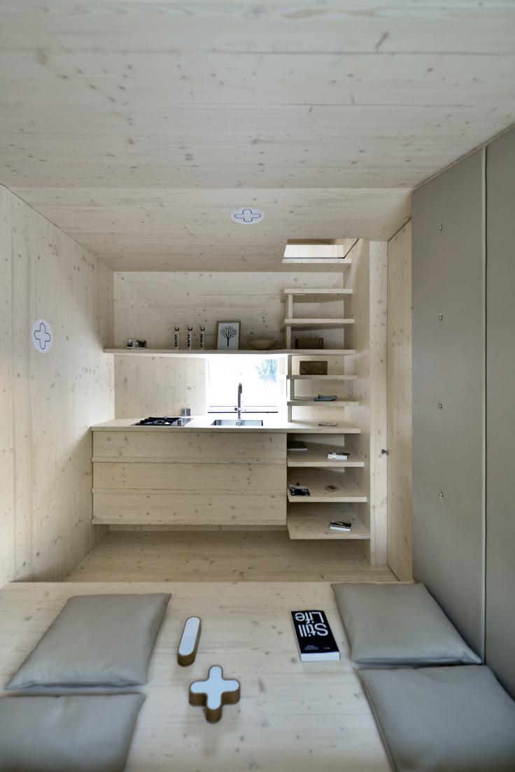 Modularna bivalna enota knjižnica | Foto: Janez Martinčič / Arhiv Ofis arhitekti