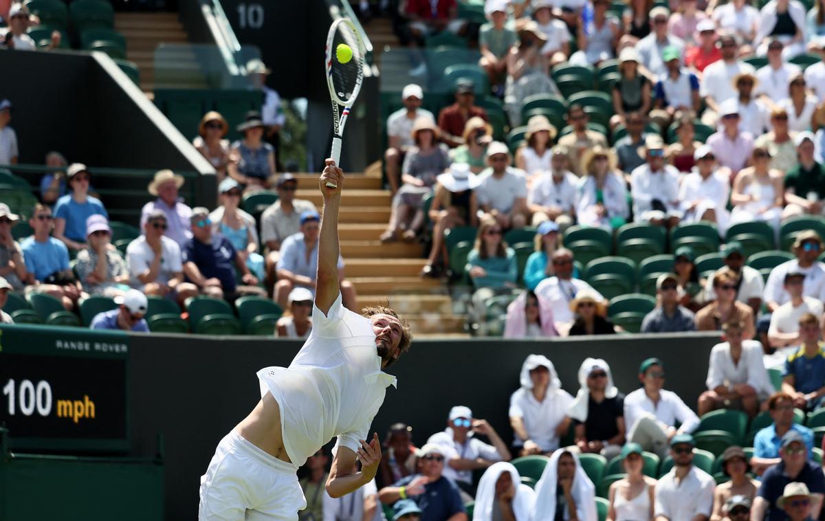 Wimbledon Danil Medvedjev | Danil Medvedjev je izpadel že v prvem krogu. | Foto Reuters