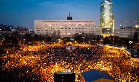 Na Slovaškem množični protesti proti proruski politiki premierja Fica