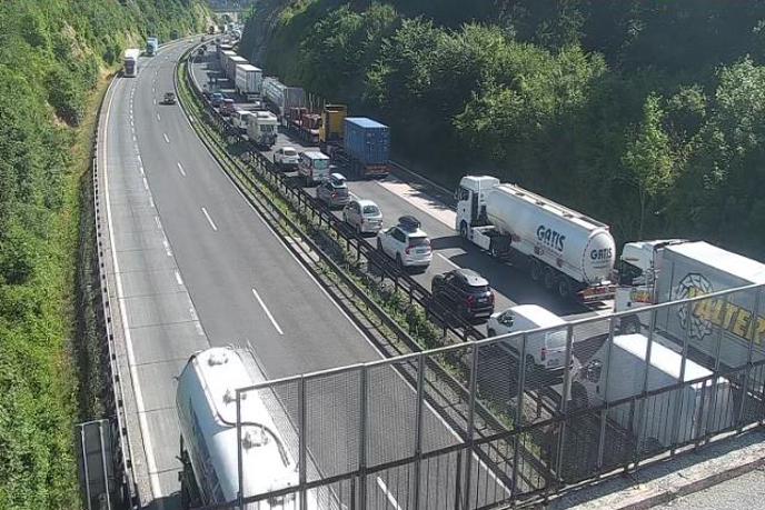 Pozor: znani trije datumi, ko bo na cestah najhuje