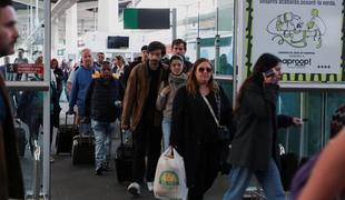 Za električni mrk v Španiji sumijo sončne elektrarne  #video