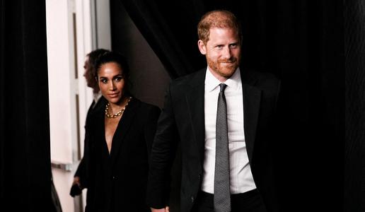 Harry in Meghan sta po le dveh dneh otroka izpisala iz šole