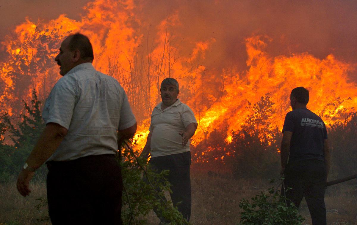 Požar Makedonija | Požari se po podatkih makedonskega centra za krizno upravljanje, ki jih navaja AFP, širijo predvsem v osrednjem in vzhodnem delu države.  | Foto Guliverimage