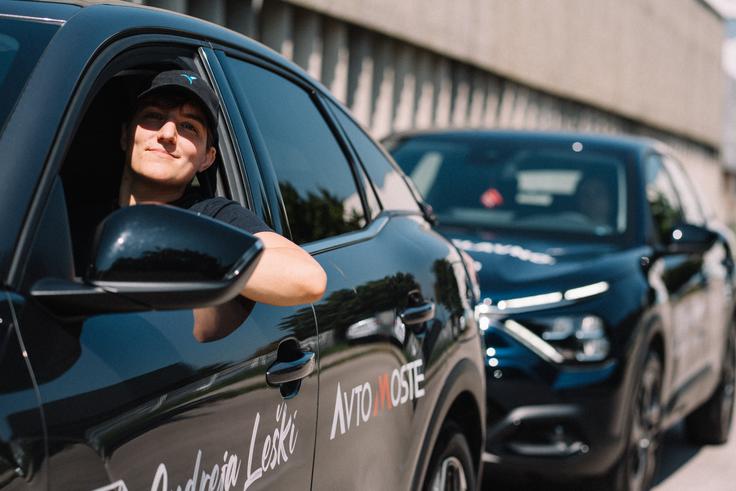 Andreja Leški in Kaja Kajzer, Citroen Andreja Leški in Kaja Kajzer, Citroen | Foto: Jan Lukanović