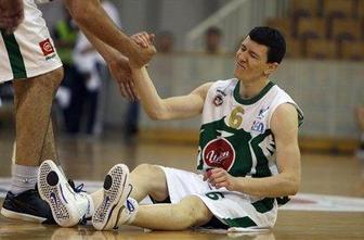Finale v senci reševanja kluba