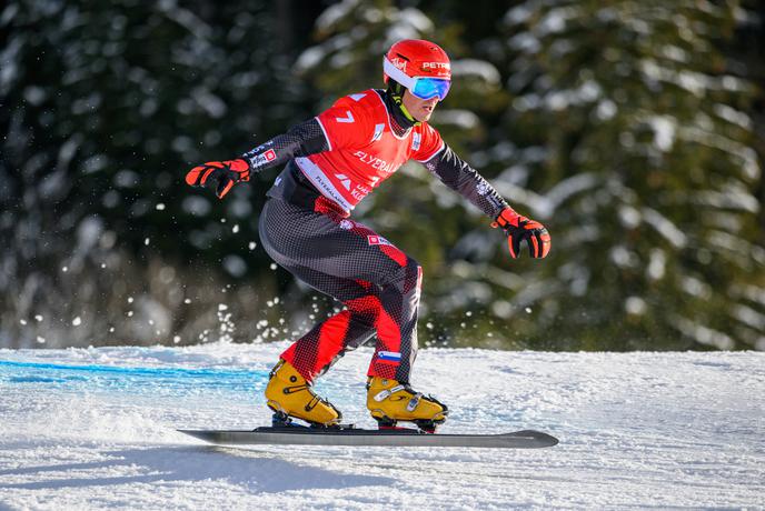 Košir najboljši Slovenec, Ledecka zmagala na prvi tekmi