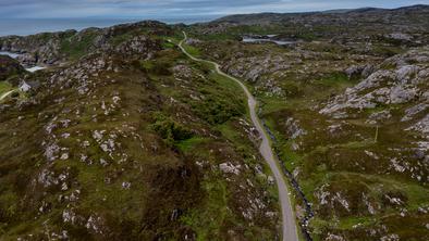 Nekoč neznana cesta, ki je danes prekomerno oblegana instagramabilna točka