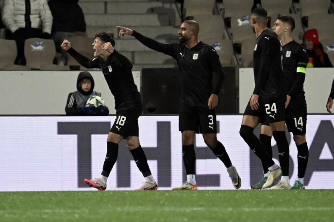 konferenčna liga HJK Olimpija Marko Brest | Marko Brest je zadel za 1:0 in nato še podal za 2:0. To je bil druga zmaga Olimpije v konferenčni ligi. | Foto Guliverimage