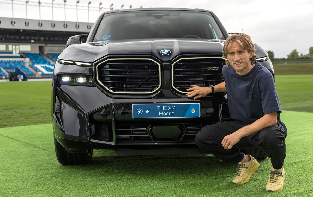 BMW Real Madrid | Luka Modrić in priključno hibridni BMW XM | Foto BMW