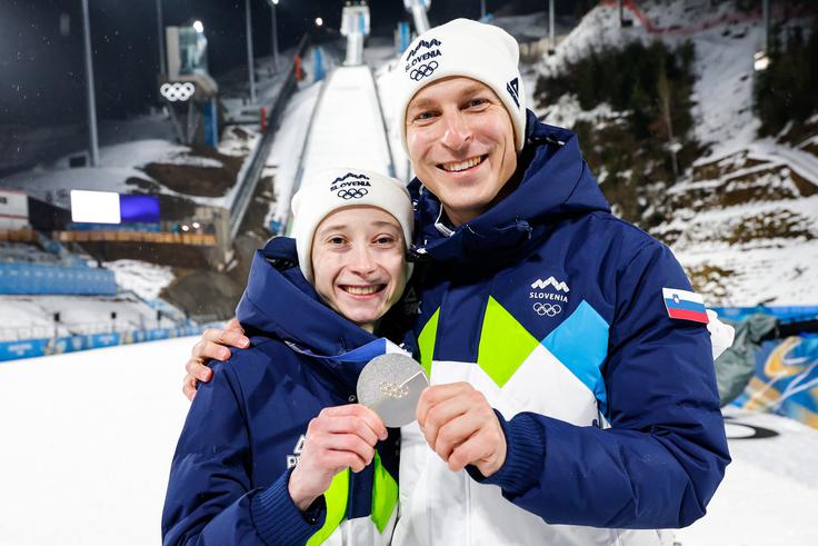 Jurij Tepeš je tisti, ki najbolje ve, kako Niki pomagati v težkih trenutkih. | Foto: Aleš Fevžer