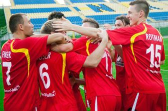 Plesec pred vrati, Eterović pripravlja kovčke