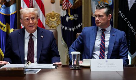 Trump misli resno: Sledili bodo napadi na kopnem