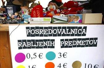 Kralji ulice s svojo prvo stojnico rabljenih predmetov