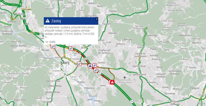 Kolona pri priključku Kranj zahod–priključek Vodice proti Ljubljani je bila ob 7.25 dolga že več kot sedem kilometrov.  | Foto: Prometno informacijski center za državne ceste