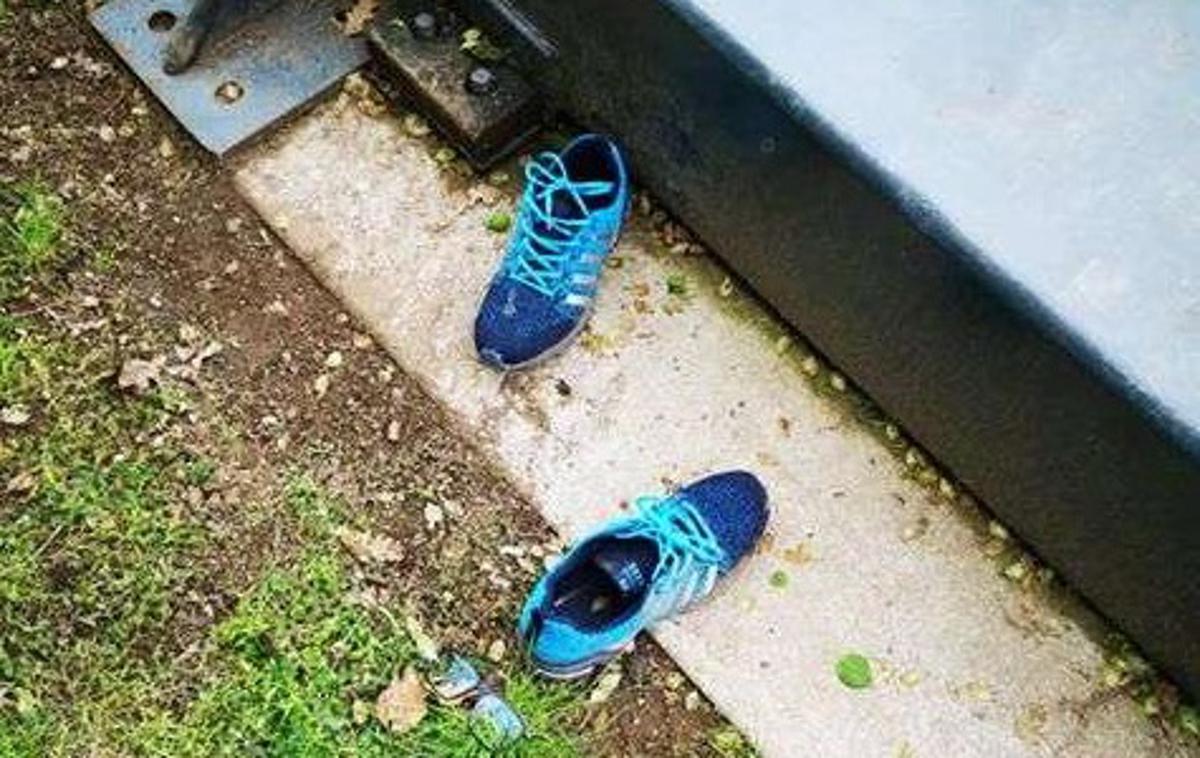 Čevlji pogrešanega | Foto STA