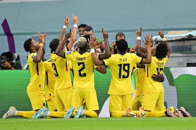 Katara : Ekvador, SP 2022 | Navijači Ekvadorja so zasluženo dobili uvodno tekmo proti Katarju. Bilo pa je tudi nekaj vroče krvi med navijači. | Foto Guliverimage