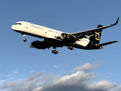 To ni običajen boeing 757: v Ljubljano je priletel National Geographicov posebnež