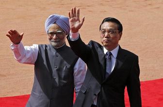Kitajski premier v New Delhiju za izgradnjo zaupanja z Indijo