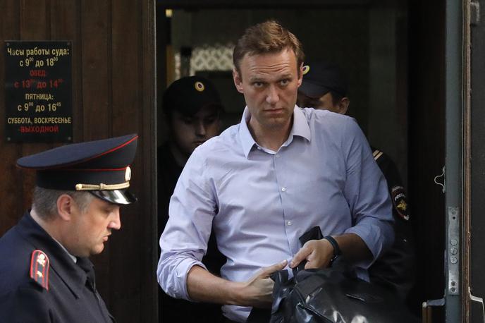 Aleksej Navalni | Navalni je dolgoletni kritik ruskega predsednika, v zadnjih letih je organiziral številne protivladne proteste. Na marčnih predsedniških volitvah v Rusiji ni smel kandidirati, saj so mu oblasti to prepovedale zaradi pogojne obsodbe iz leta 2013. Na volitvah bi bil glede na javnomnenjske raziskave najresnejši Putinov tekmec, a še vedno brez možnosti za zmago. | Foto Reuters