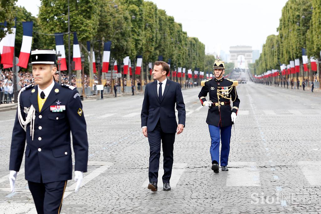 Vojaška parada v Parizu