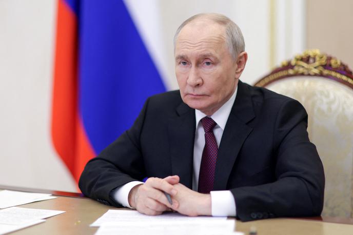Vladimir Putin | Po poročanju televizije CNN je najverjetneje, da bodo z napadom, kakršenkoli že bo, ciljalo na baltske države ali Poljsko. | Foto Reuters