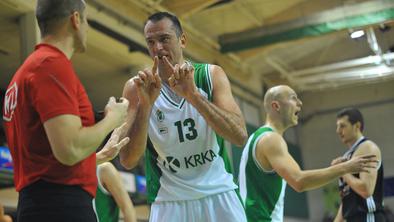 Derbi v Domžalah pripadel še neporaženemu Tajfunu