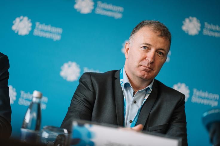 Direktor Operativno-storitvenega centra Telekoma Slovenije Janez Anžič | Foto: Jan Lukanović