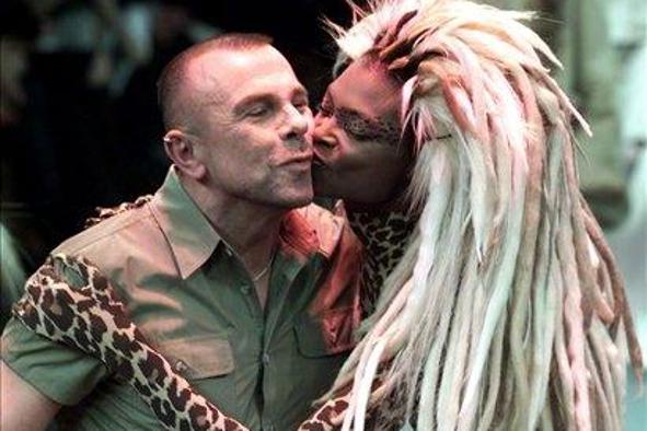 Beyonce bo za turnejo oblekel Thierry Mugler